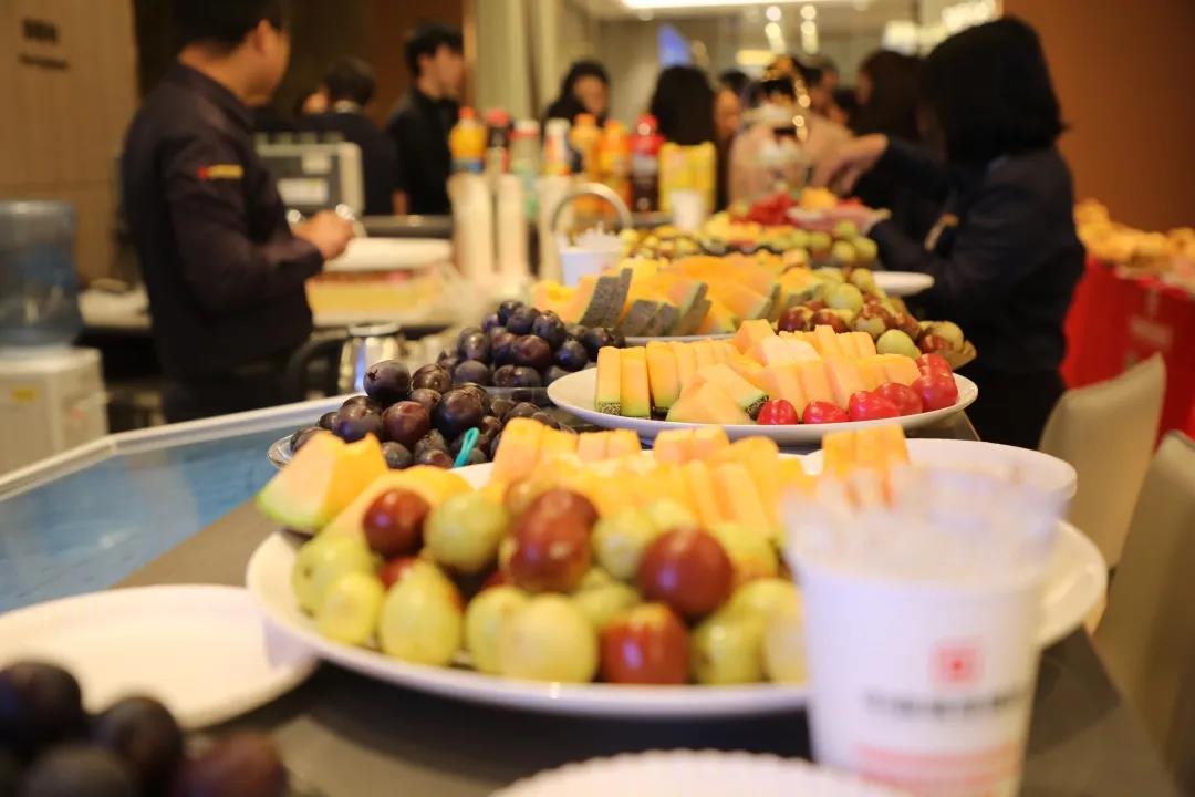 員工生日會(huì)丨金秋碩果，共度韶華，祝壽星們生日快樂！